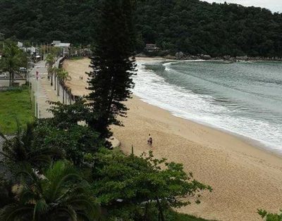 Beira-Mar na Praia da Ilhota em Itapema