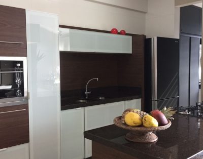 Requintado Frente Mar na Meia Praia