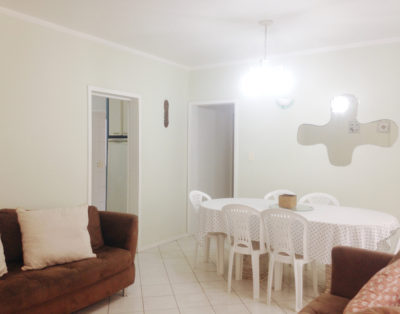 Apartamento em Edifício Frente Mar