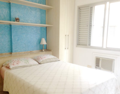 Apartamento em Edifício Frente Mar