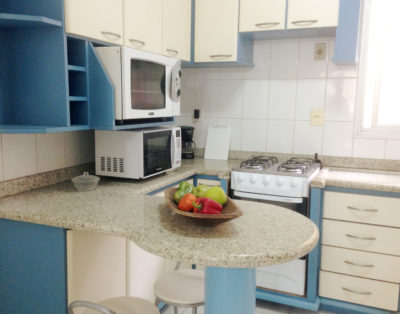 Apartamento em Edifício Frente Mar