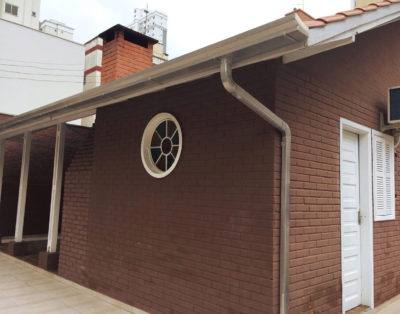 Casa para Excursão a 290m da Praia Central