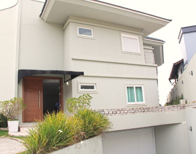 Casa Alto Padrão Frente Mar na Praia do Estaleirinho