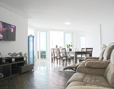 Casa Alto Padrão Frente Mar na Praia do Estaleirinho