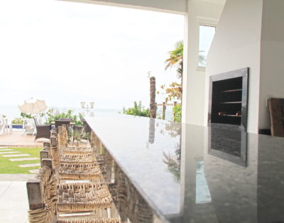 Casa Alto Padrão Frente Mar na Praia do Estaleirinho