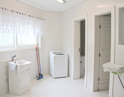 Casa Alto Padrão Frente Mar na Praia do Estaleirinho