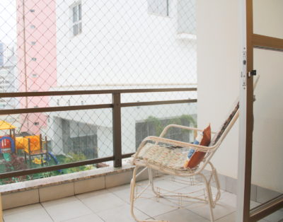 Apartamento 03 Dormitórios a 140m do Mar