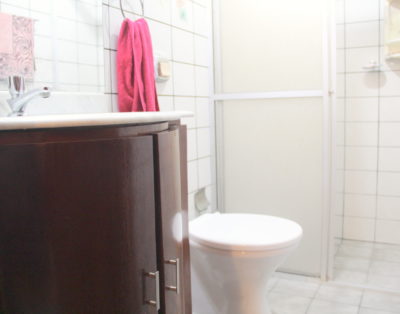 Apartamento 03 Dormitórios a 140m do Mar
