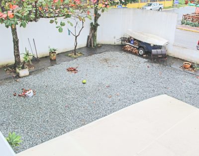 Casa na Praia Brava a Poucos Metros do Mar