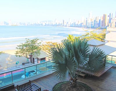 Apartamento Frente Mar de Alto Padrão em Balneário Camboriú
