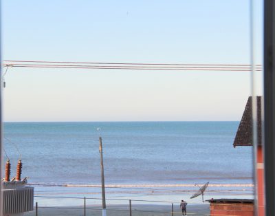 Apartamento Vista Mar na Praia de Perequê