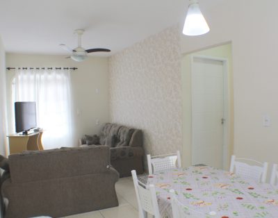 Apartamento 2 Dormitórios no Centro de Porto Belo