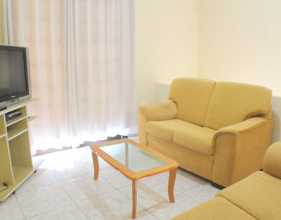 Apartamento 2 Dormitórios no Centro de Porto Belo