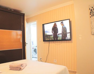 Moderno Apartamento na Quadra do Mar