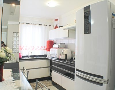 Moderno Apartamento na Quadra do Mar