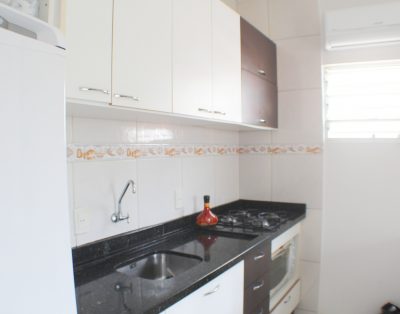 Casa para Temporada com 2 Dormitórios em Itapema