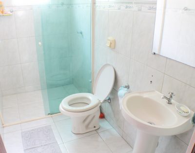 Casa para Temporada com 2 Dormitórios em Itapema