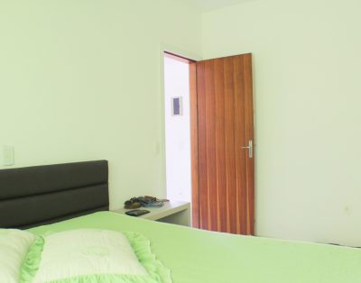 Casa para Temporada com 2 Dormitórios em Itapema