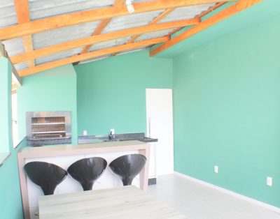 Casa para Temporada com 2 Dormitórios em Itapema