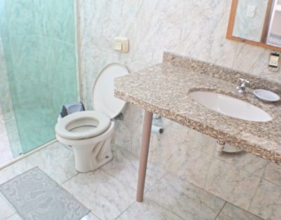 Ampla Casa em Itapema a 500m do Mar