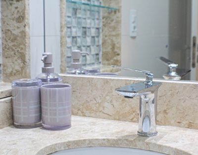 Fino Apto 3 Suítes em Meia Praia Itapema