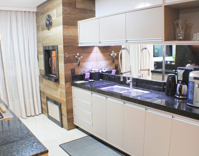 Fino Apto 3 Suítes em Meia Praia Itapema