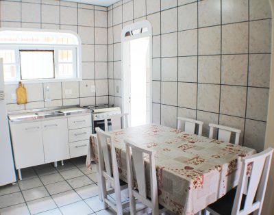 Apartamento 2 Dormitórios no Centro de Porto Belo