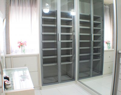 Confortável Apartamento na Meia Praia