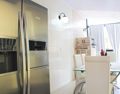 Confortável Apartamento na Meia Praia