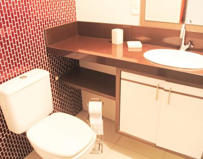 Apartamento em Edifício Frente Mar em Balneário Camboriú