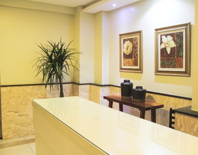 Apartamento em Edifício Frente Mar em Balneário Camboriú