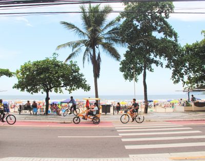 Apartamento em Edifício Frente Mar em Balneário Camboriú
