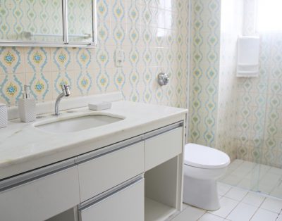 Apartamento Edifício Frente Mar 4 Dormitórios