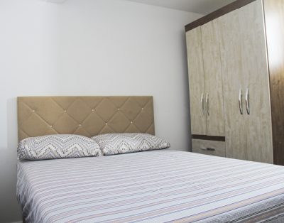 Apartamento Edifício Frente Mar 4 Dormitórios