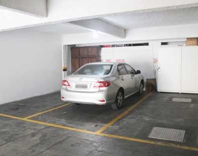 Apartamento Edifício Frente Mar 4 Dormitórios