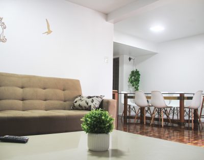 Apartamento Edifício Frente Mar 4 Dormitórios