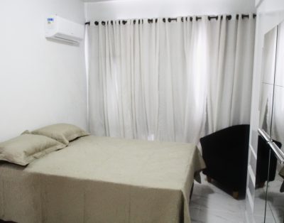 Apartamento 3 Dormitórios em Edifício Frente Mar