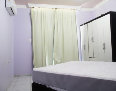 Casa com Piscina na Praia de Palmas