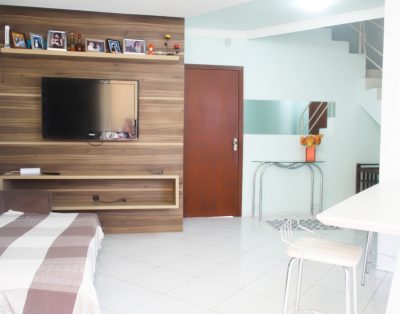 Casa com Piscina na Praia de Palmas