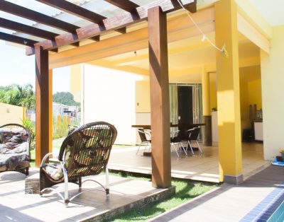 Casa com Piscina na Praia de Palmas