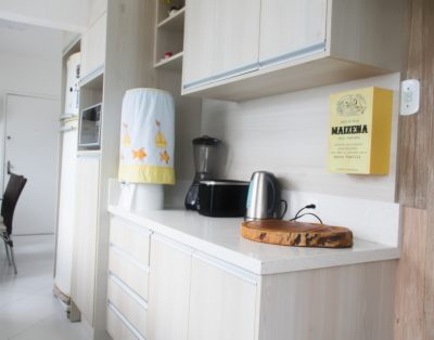 Elegante Apartamento em Edifício Frente Mar