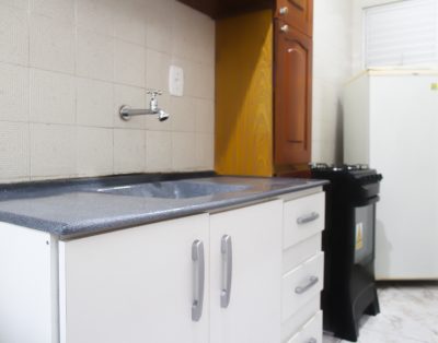 Apartamento na Praia Central a 100m do Mar