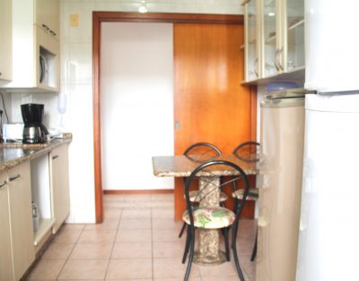 Apartamento Edifício Frente Mar 3 Dormitórios