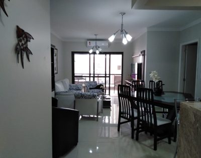 Apartamento 3 Dormitórios Edifício Frente Mar