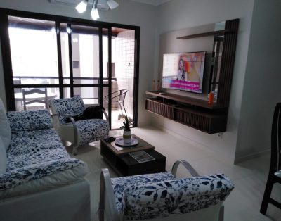 Apartamento 3 Dormitórios Edifício Frente Mar