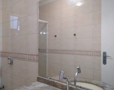 Apartamento 3 Dormitórios Edifício Frente Mar